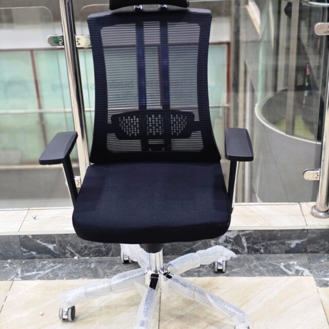 High-Back Office Chair 2